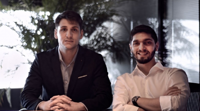 De izquierda a derecha: Nicolás Ovalle y Bruno Petcho, cofounders de Spotlike.