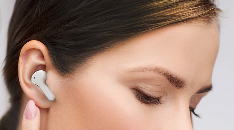 wireless earbuds